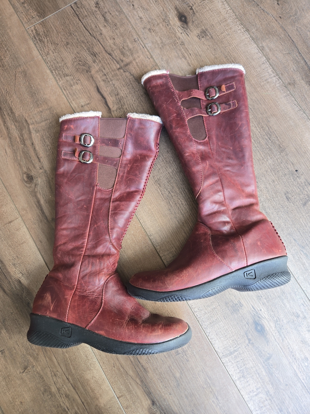 Keen Women’s Tall Winter Boots Size 7 Knee High Leather 5484-ORLA